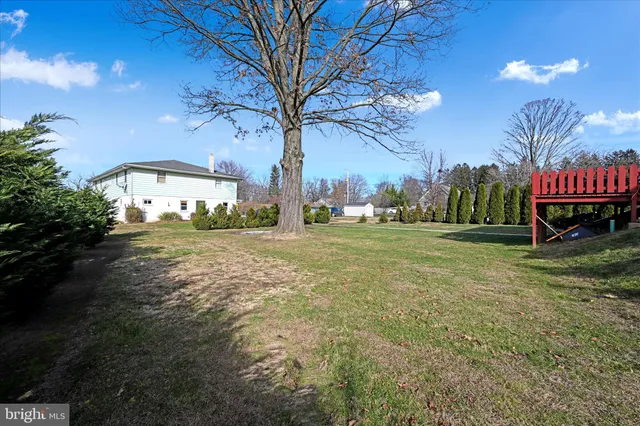 $299,000 | 401 Park Road, Fleetwood, PA 19522