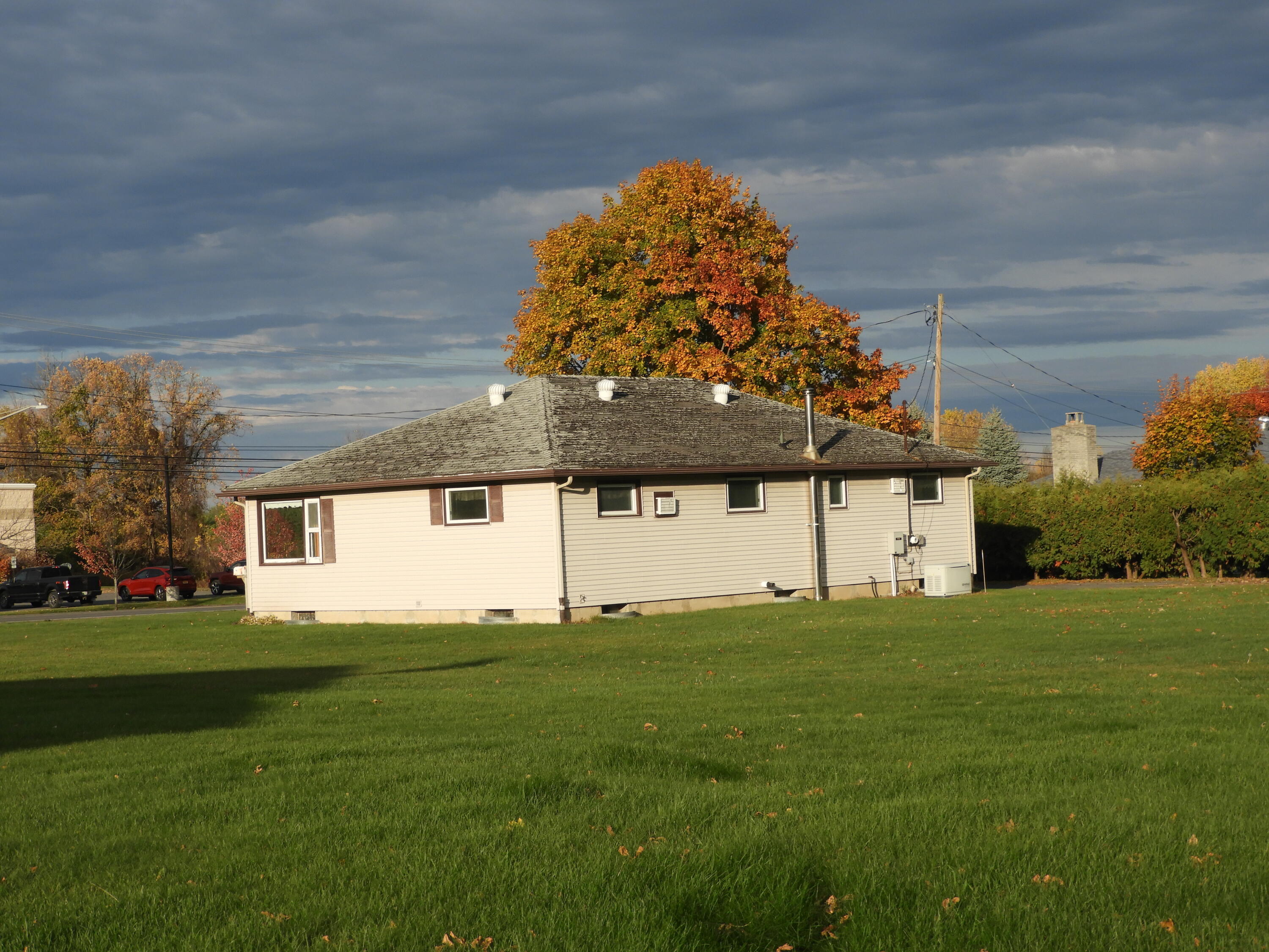 453 Tom Miller Road Plattsburgh, NY 12901 - Photo 4 of 35 DSCN3600
