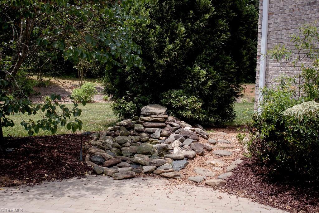 4801 Fox Chase Road Greensboro, NC 27410 - Photo 27 of 30 Outdoor water feature!