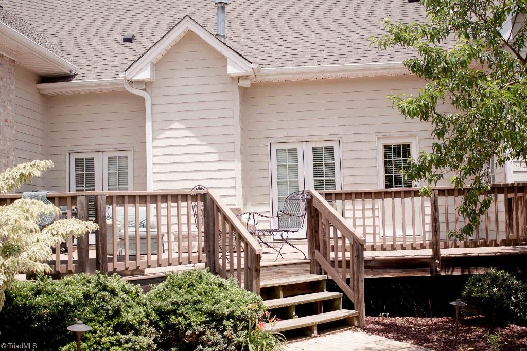 4801 Fox Chase Road Greensboro, NC 27410 - Photo 28 of 30 Huge deck promotes multi-season enjoyment.