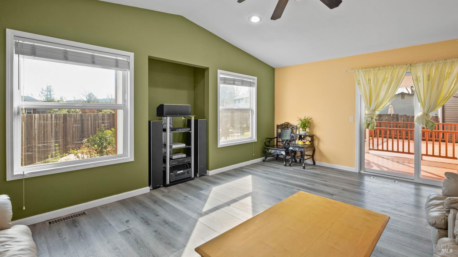5036 Algiers Avenue Santa Rosa, CA 95409 - Photo 13 of 34 a living room with furniture and a large window