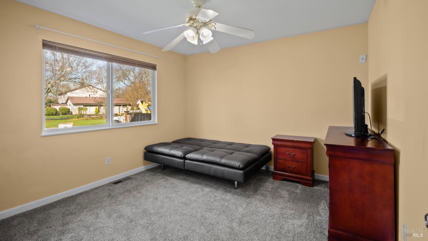 5036 Algiers Avenue Santa Rosa, CA 95409 - Photo 16 of 32