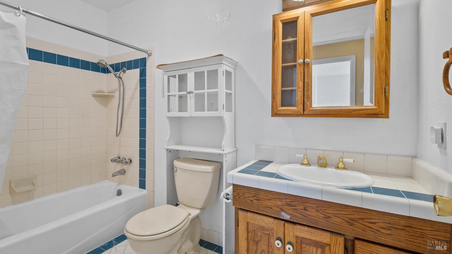 5036 Algiers Avenue Santa Rosa, CA 95409 - Photo 23 of 32