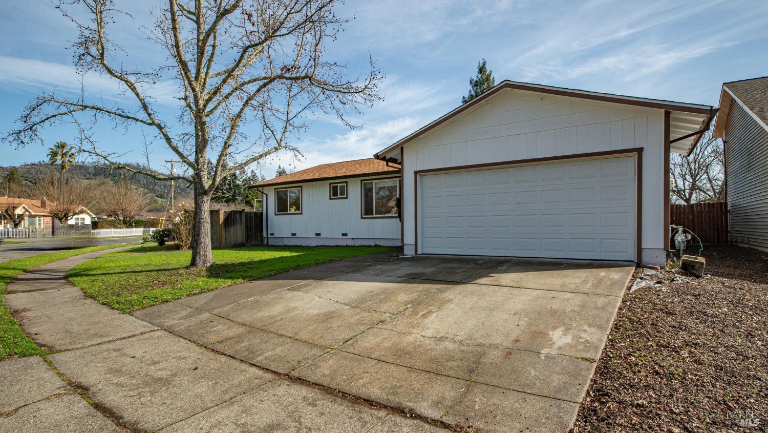 5036 Algiers Avenue Santa Rosa, CA 95409 - Photo 3 of 32