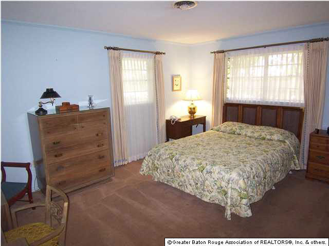 6089 Moss Lane Baton Rouge, LA 70808 - Photo 14 of 21 Gallery Image 14