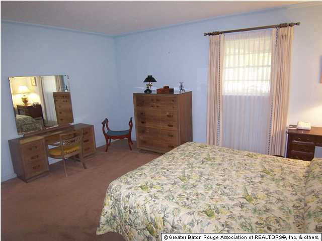 6089 Moss Lane Baton Rouge, LA 70808 - Photo 16 of 21 Gallery Image 16