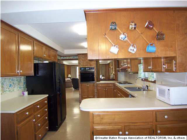 6089 Moss Lane Baton Rouge, LA 70808 - Photo 4 of 21 Gallery Image 4