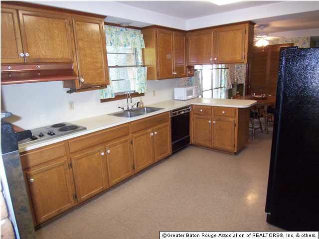 6089 Moss Lane Baton Rouge, LA 70808 - Photo 5 of 21 Gallery Image 5
