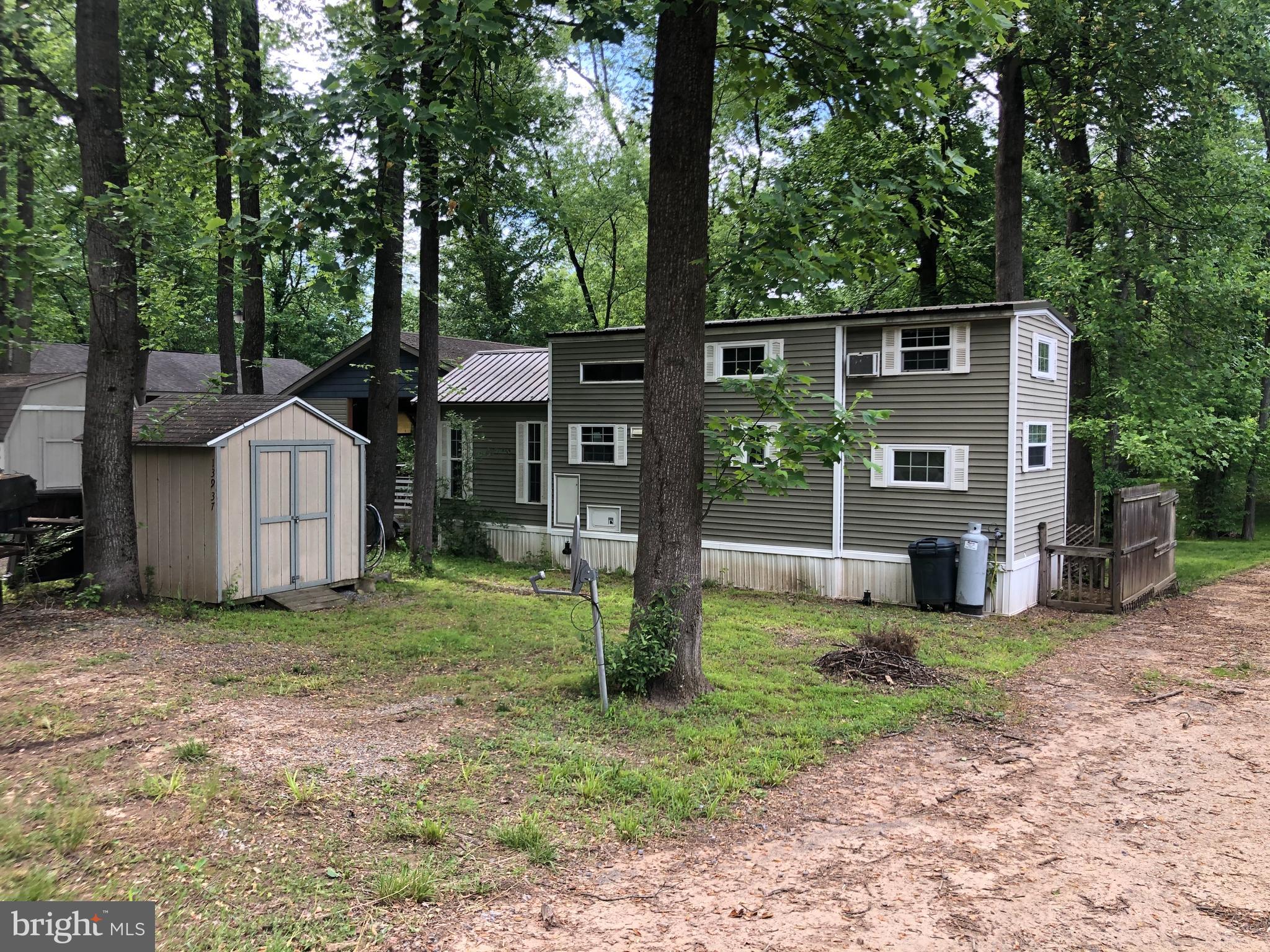 139 Block Boo Boo Boulevard Falling Waters, WV 25419 - Photo 3 of 25