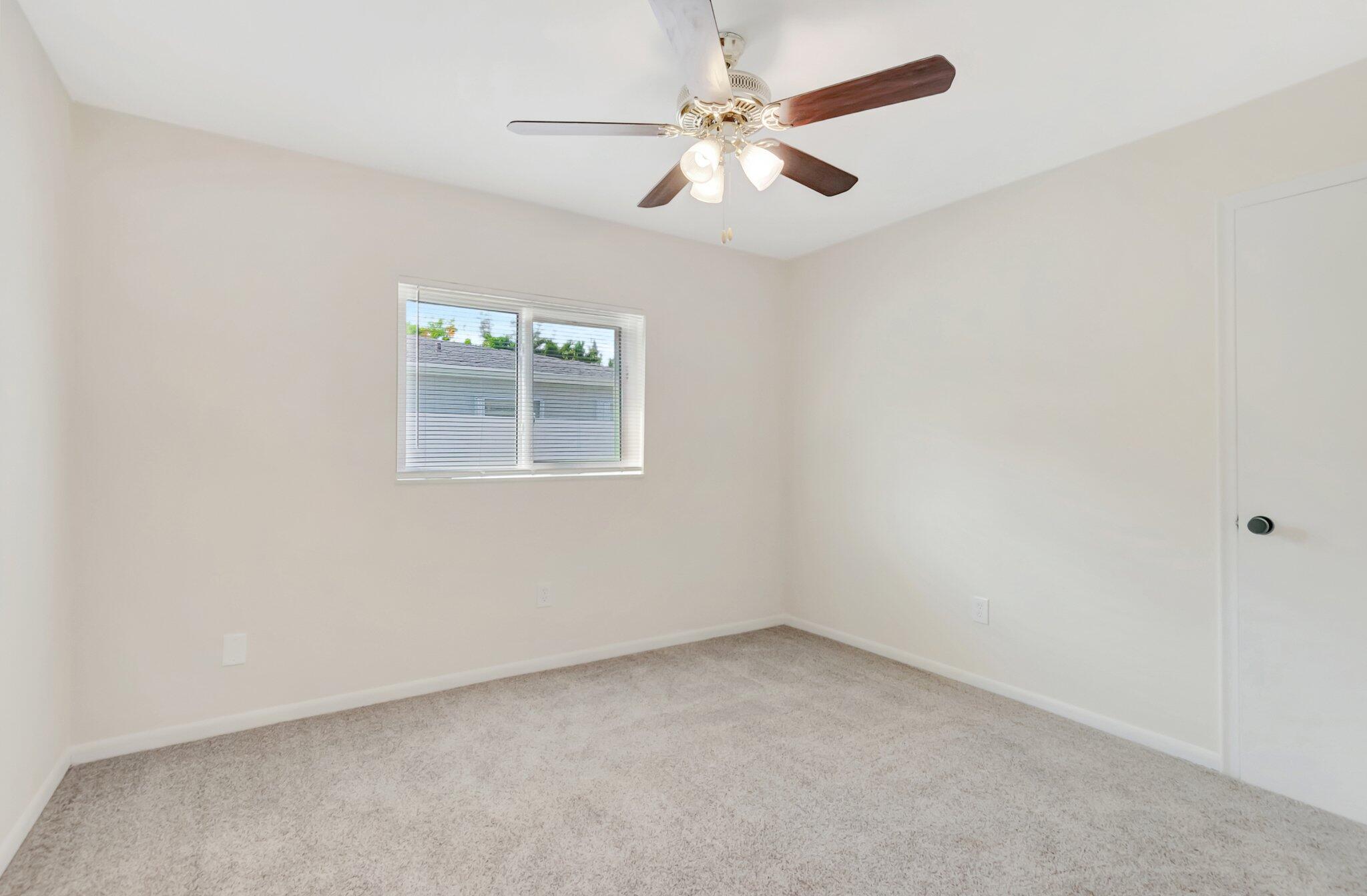 11192 Mustang Street Boca Raton, FL 33428 - Photo 15 of 38 Middle bedroom