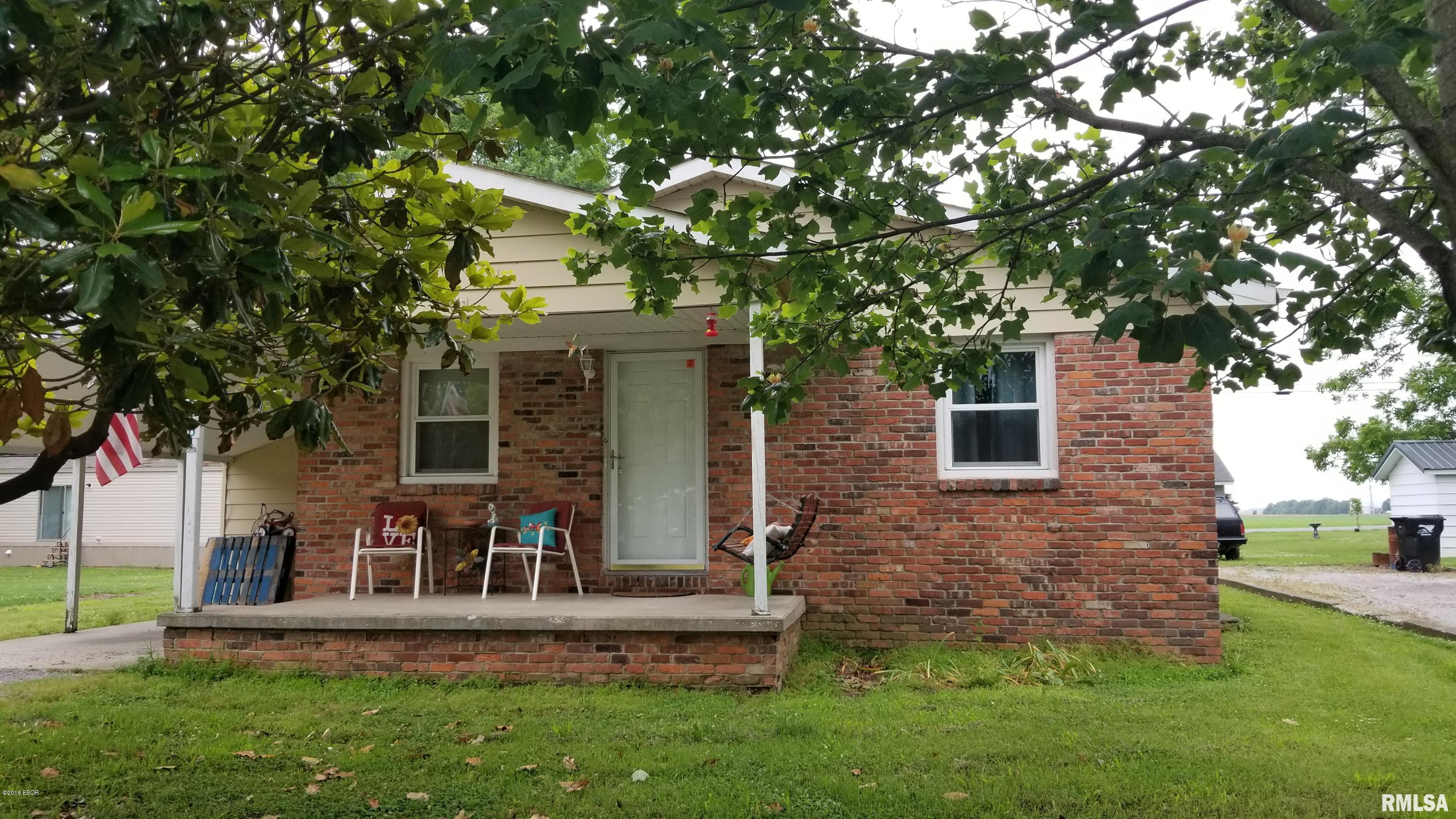 618 West Elm Street Ridgway, IL 62979 - Photo 1 of 14 Gallery Image 1
