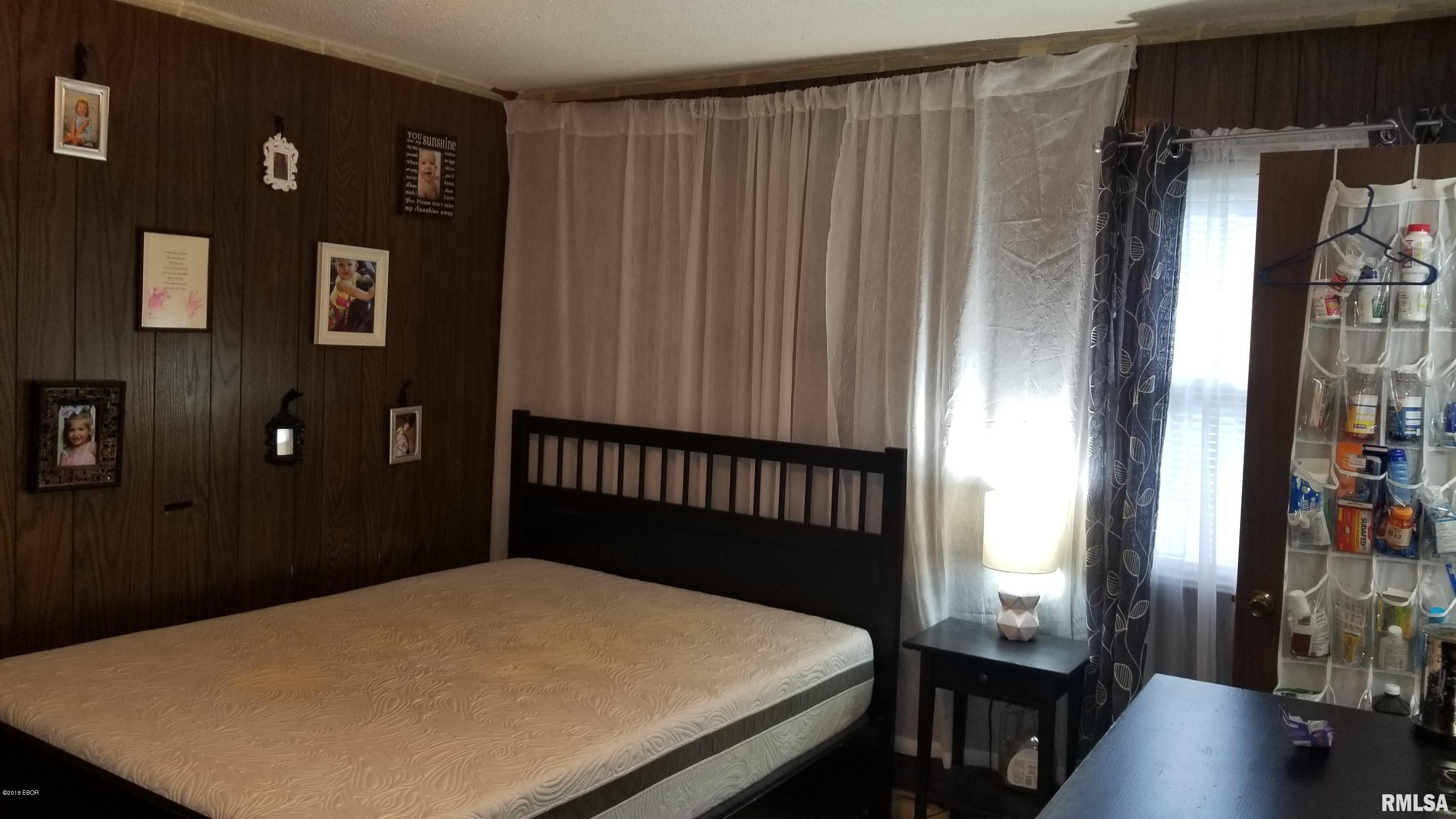 618 West Elm Street Ridgway, IL 62979 - Photo 6 of 14 Gallery Image 6