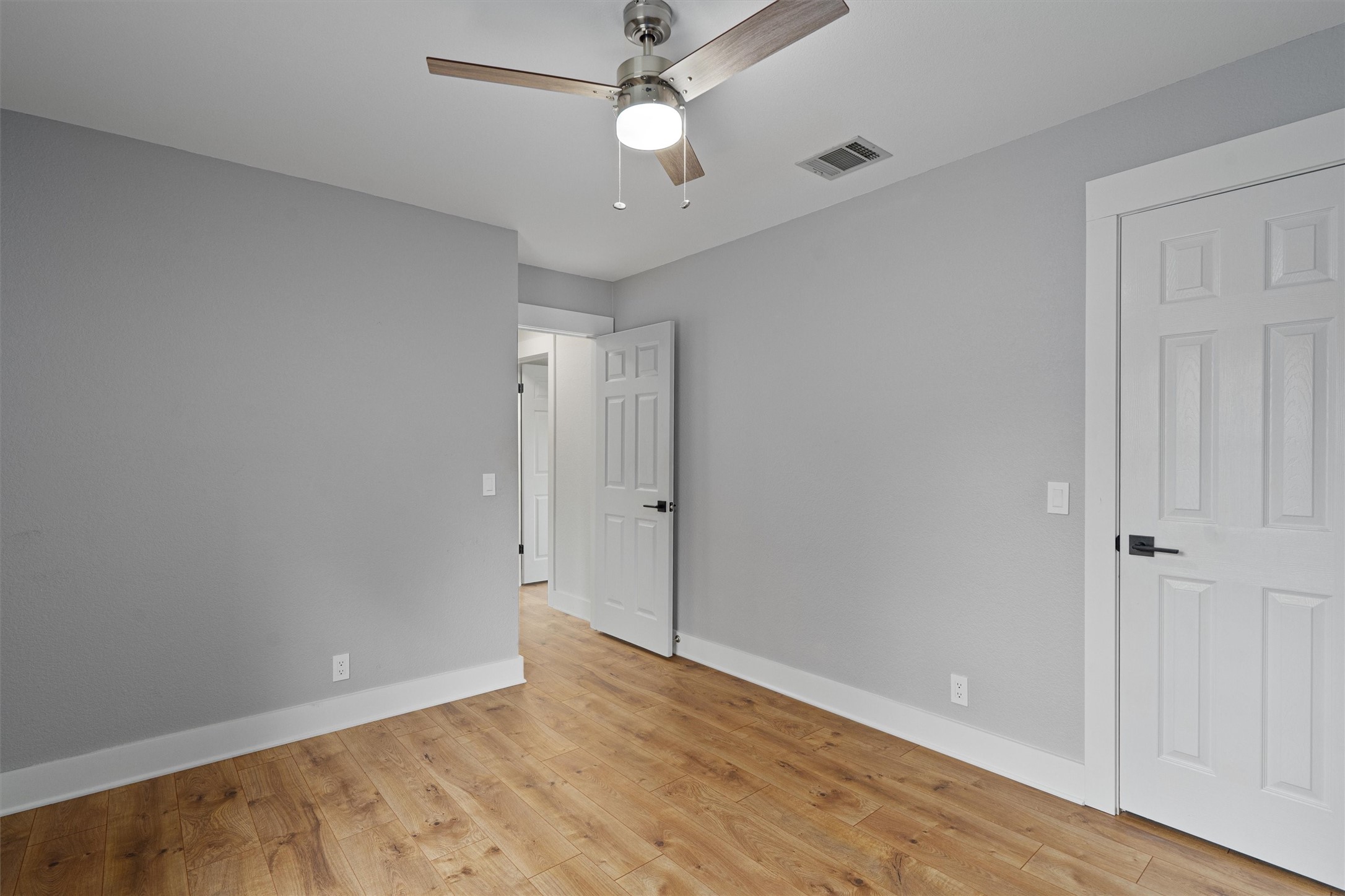 1203 Thackeray Lane Pflugerville, TX 78660 - Photo 32 of 38