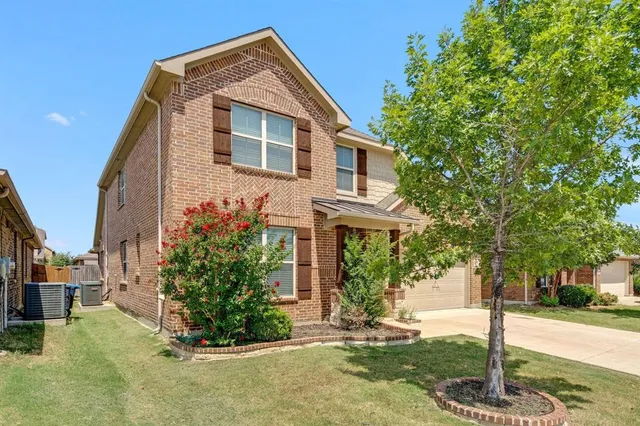 $2,495 | 13205 Upland Meadow Court, Fort Worth, TX 76244