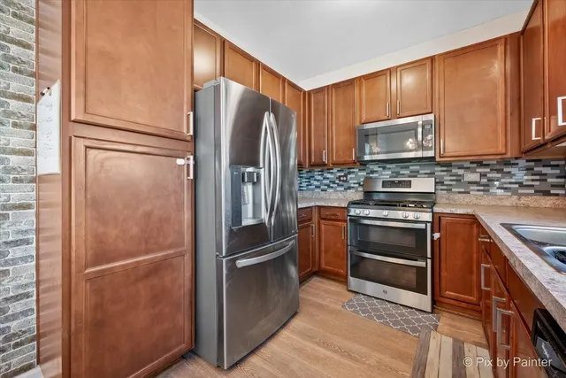 $450,000 | 250 Water Lily Lane, Elgin, IL 60124