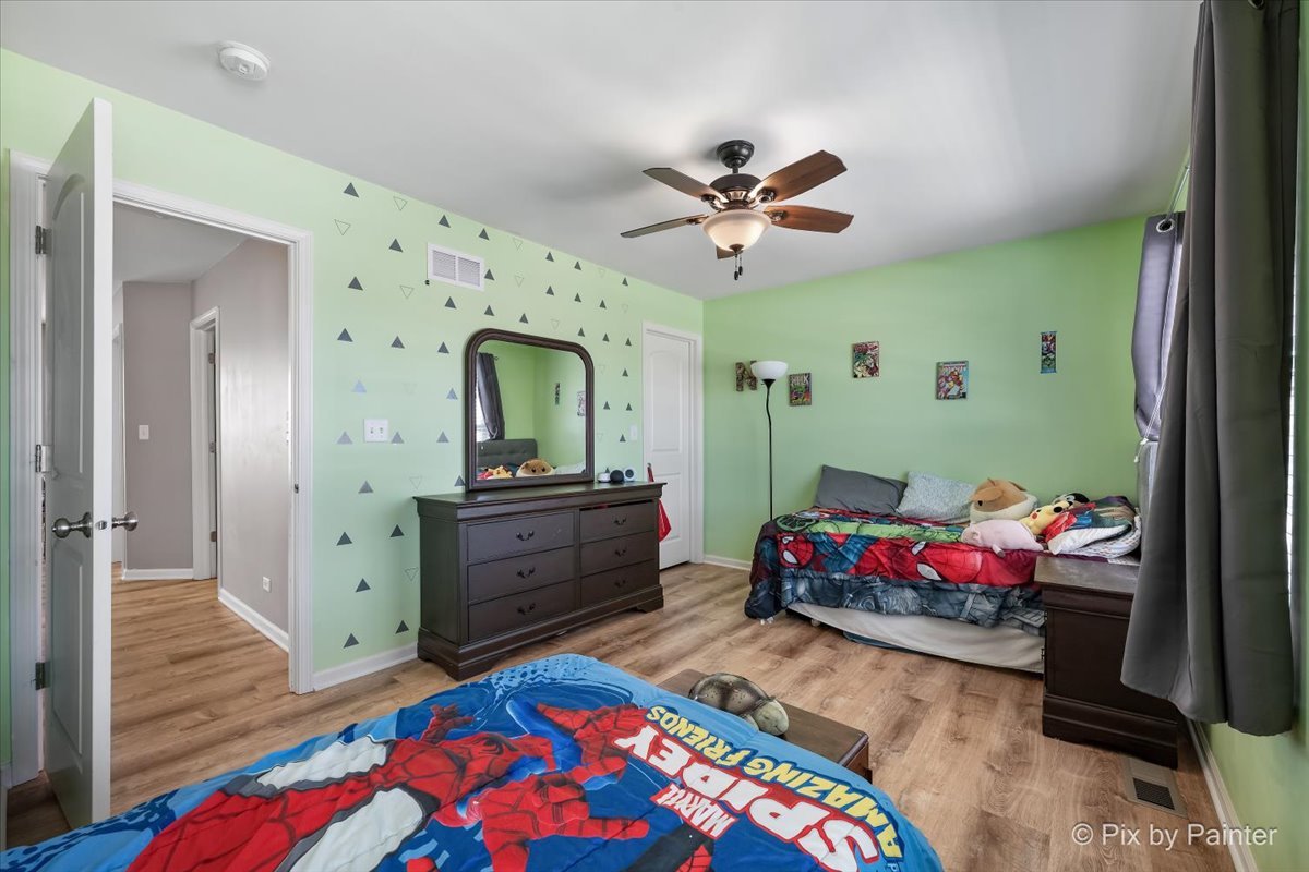 250 Water Lily Lane Elgin, IL 60124 - Photo 27 of 51