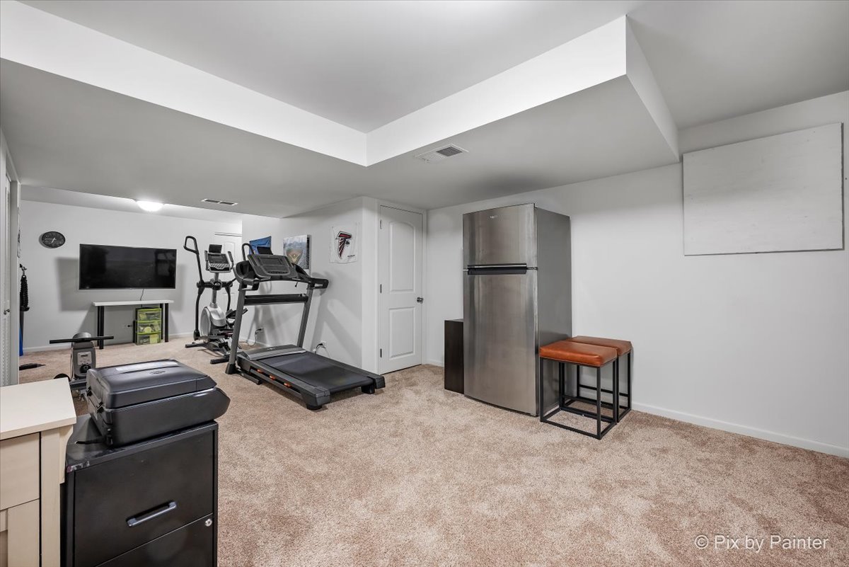 250 Water Lily Lane Elgin, IL 60124 - Photo 32 of 51