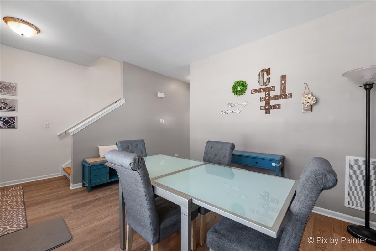 250 Water Lily Lane Elgin, IL 60124 - Photo 4 of 51