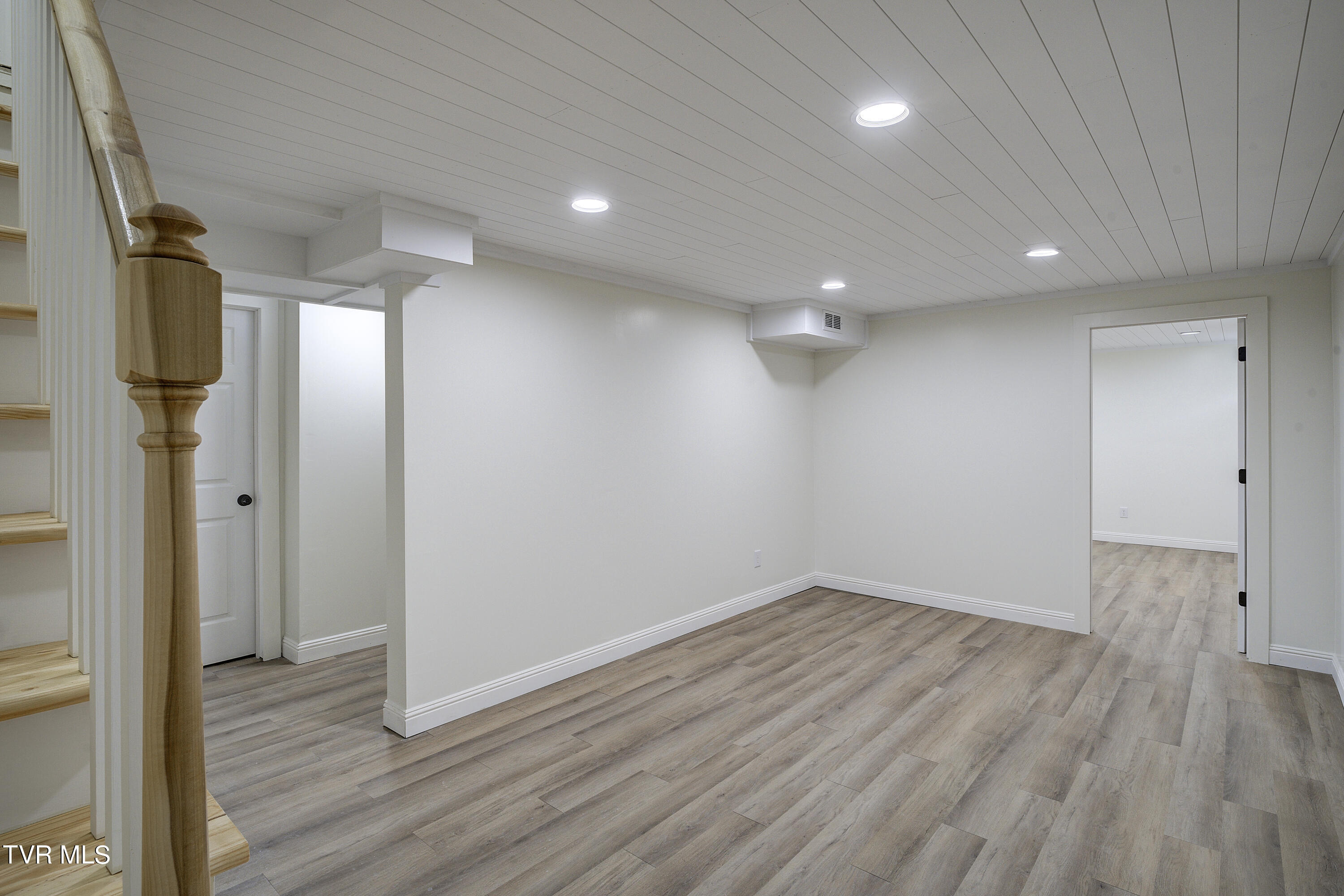 333 Kings Road Piney Flats, TN 37686 - Photo 23 of 40 Den/Game Room