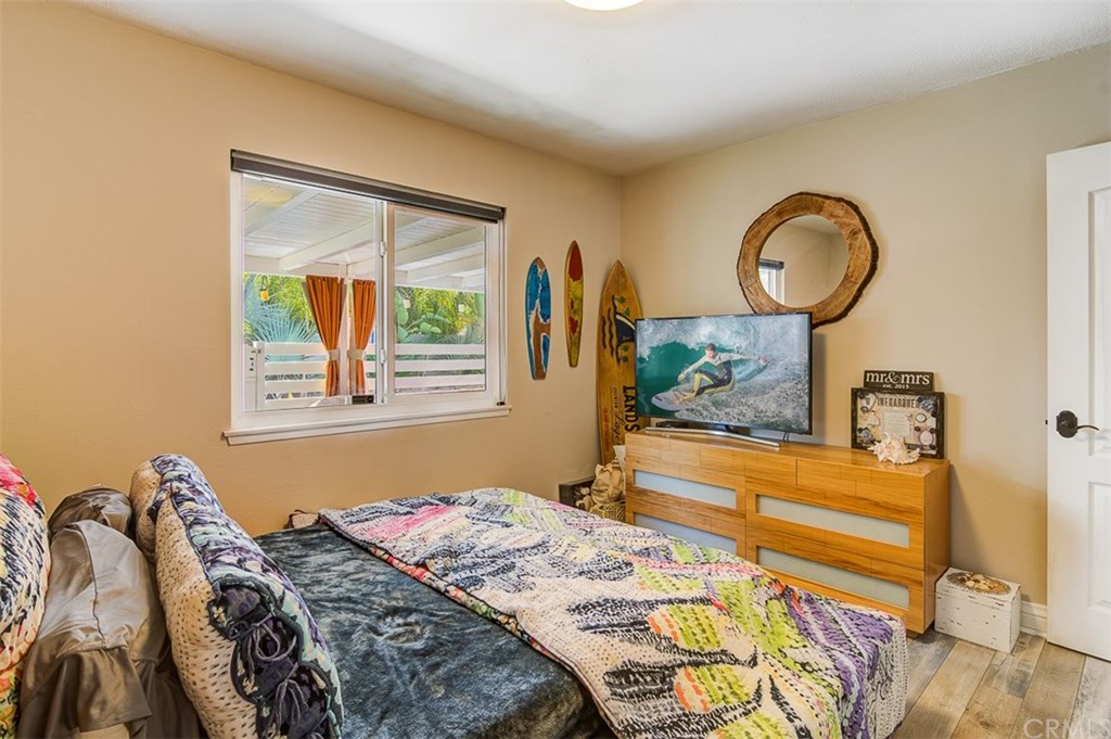 1784 Crestview Avenue Seal Beach, CA 90740 - Photo 27 of 47