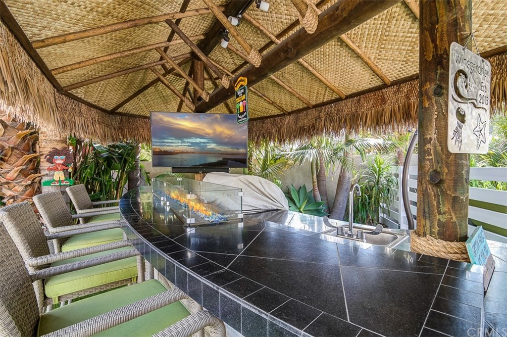 1784 Crestview Avenue Seal Beach, CA 90740 - Photo 35 of 47