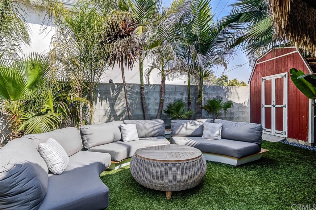 1784 Crestview Avenue Seal Beach, CA 90740 - Photo 37 of 47