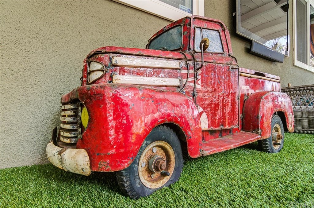 1784 Crestview Avenue Seal Beach, CA 90740 - Photo 47 of 47