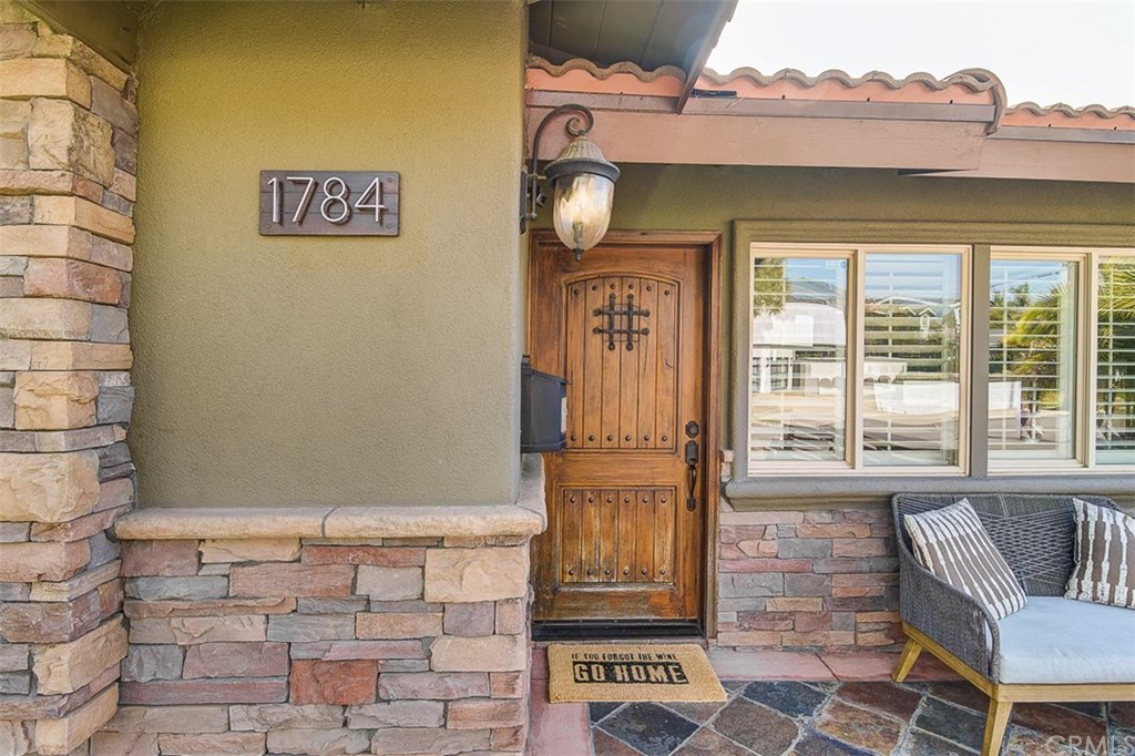 1784 Crestview Avenue Seal Beach, CA 90740 - Photo 6 of 47