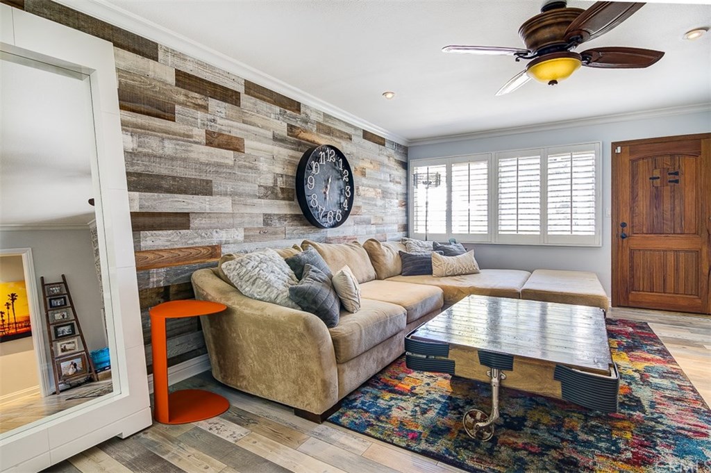 1784 Crestview Avenue Seal Beach, CA 90740 - Photo 9 of 47