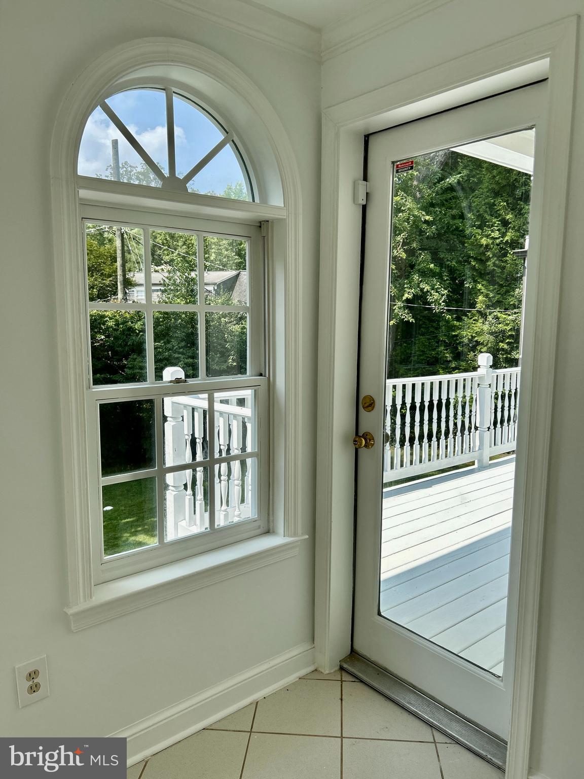 5100 Upton Street Northwest Washington, DC 20016 - Photo 14 of 54