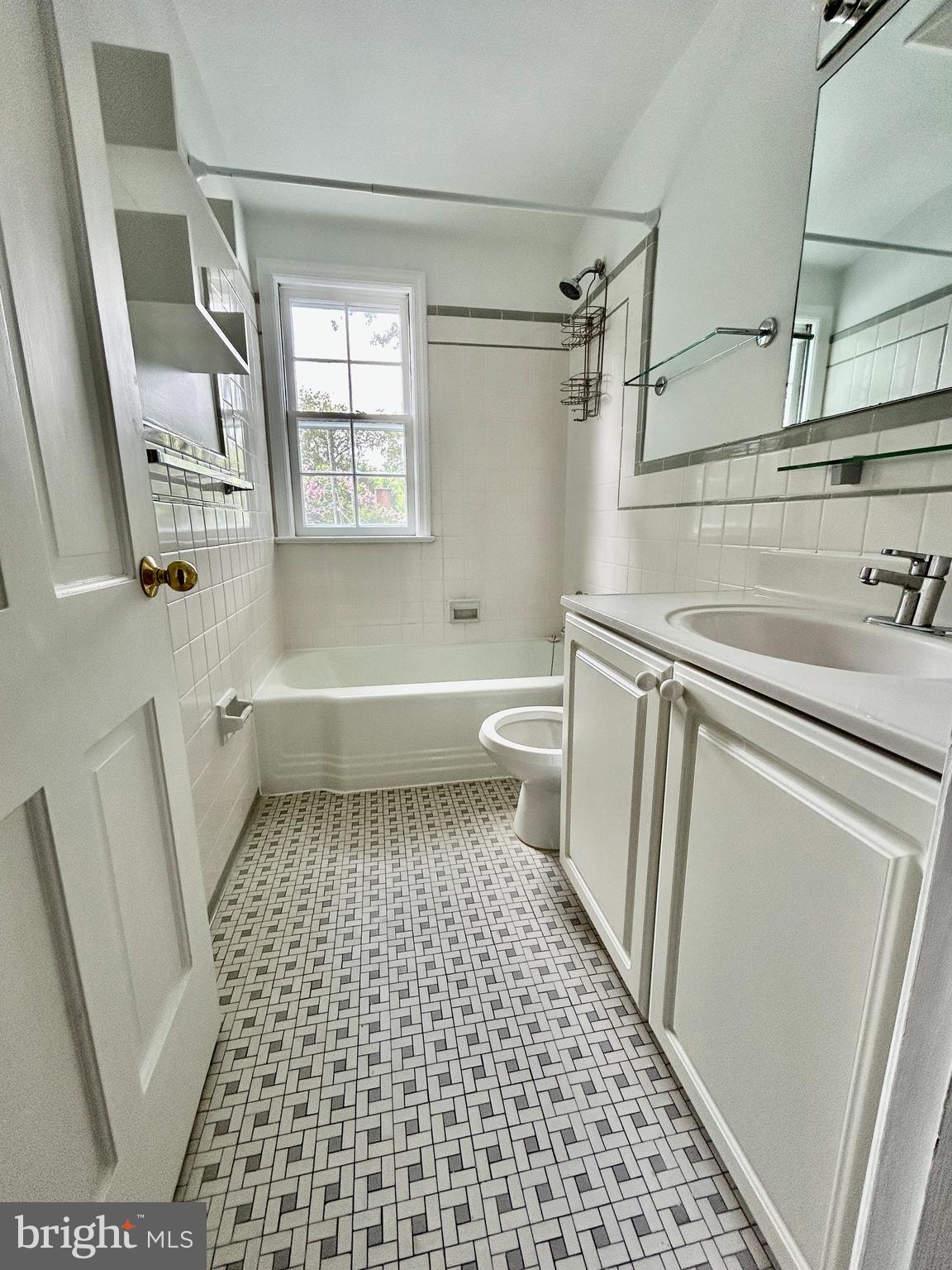 5100 Upton Street Northwest Washington, DC 20016 - Photo 31 of 54 Bathroom second floor