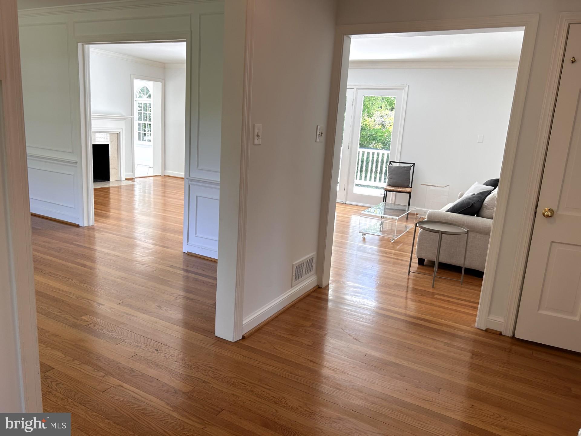 5100 Upton Street Northwest Washington, DC 20016 - Photo 8 of 54