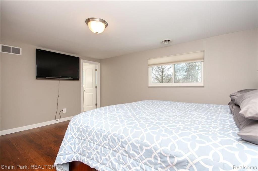 800 Willard Avenue Rochester Hills, MI 48307 - Photo 19 of 41