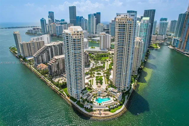 $1,635,000 | 808 Brickell Key Drive, Unit 1808, Miami, FL 33131