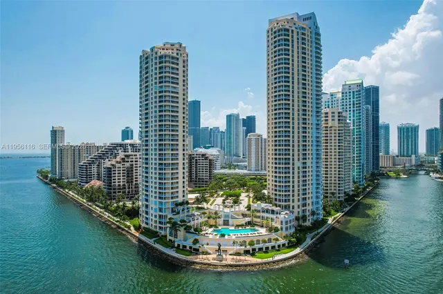 $1,635,000 | 808 Brickell Key Drive, Unit 1808, Miami, FL 33131