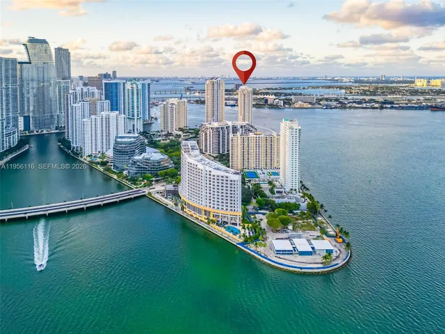 $1,635,000 | 808 Brickell Key Drive, Unit 1808, Miami, FL 33131