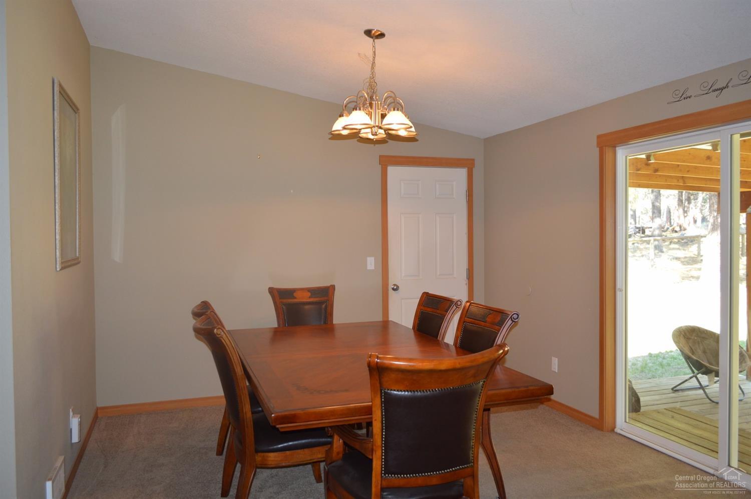 60212 Turquoise Road Bend, OR 97702 - Photo 9 of 25 Additional Photo