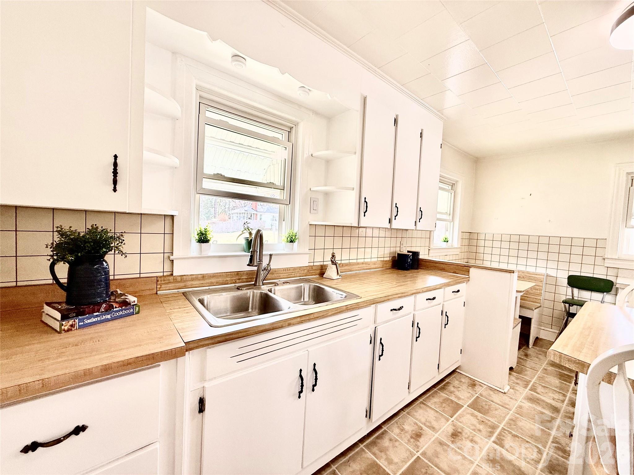 103 Magnolia Avenue Great Falls, SC 29055 - Photo 6 of 29