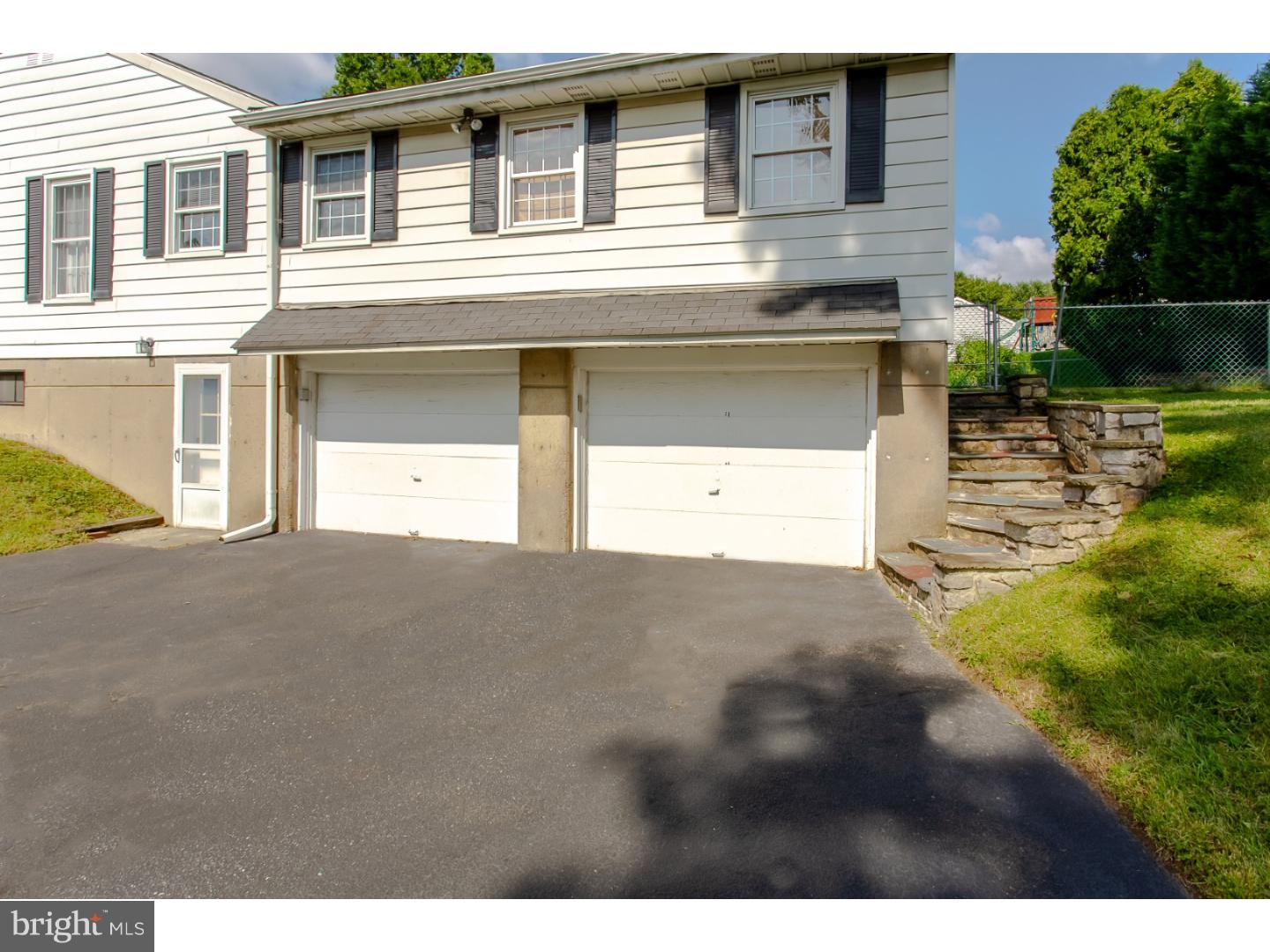 743 West Rolling Road Springfield, PA 19064 - Photo 3 of 19 a house view with a outdoor space