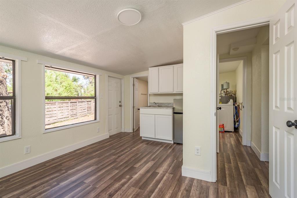 8423 Jackson Springs Road Tampa, FL 33615 - Photo 19 of 38 Gallery Image 19