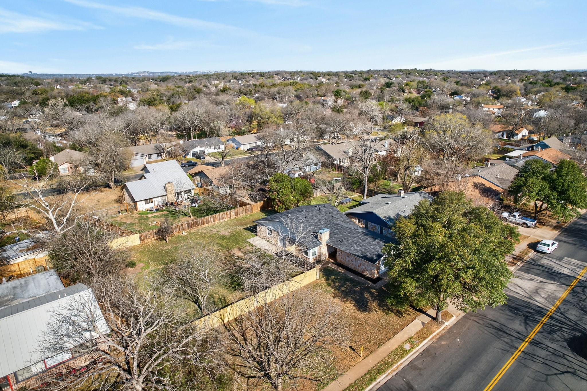 8400 Seminary Ridge Drive Austin, TX 78745 - Photo 34 of 37 Aerial view of residential area
