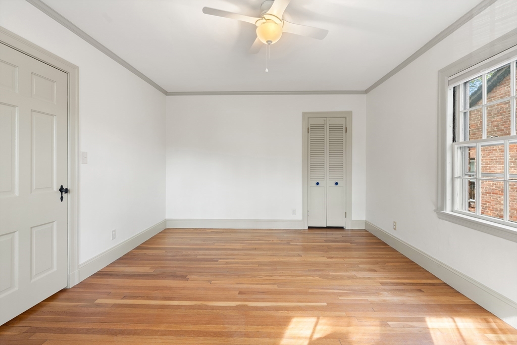 316 Russett Road Chestnut Hill, MA 02467 - Photo 18 of 38