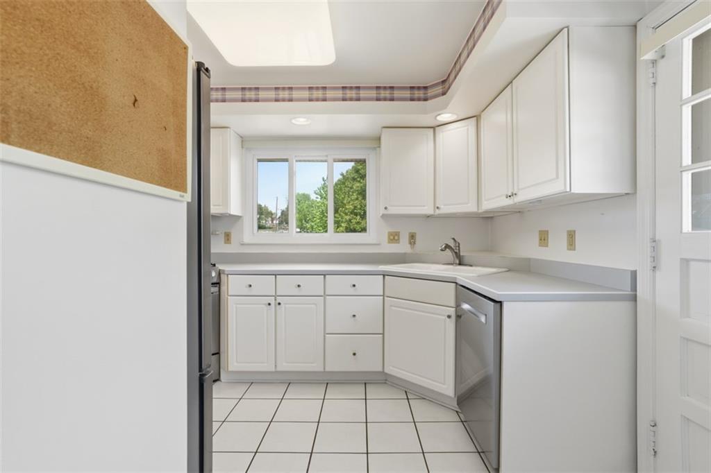 3528 Brodhead Road Monaca, PA 15061 - Photo 16 of 40 Gallery Image 16