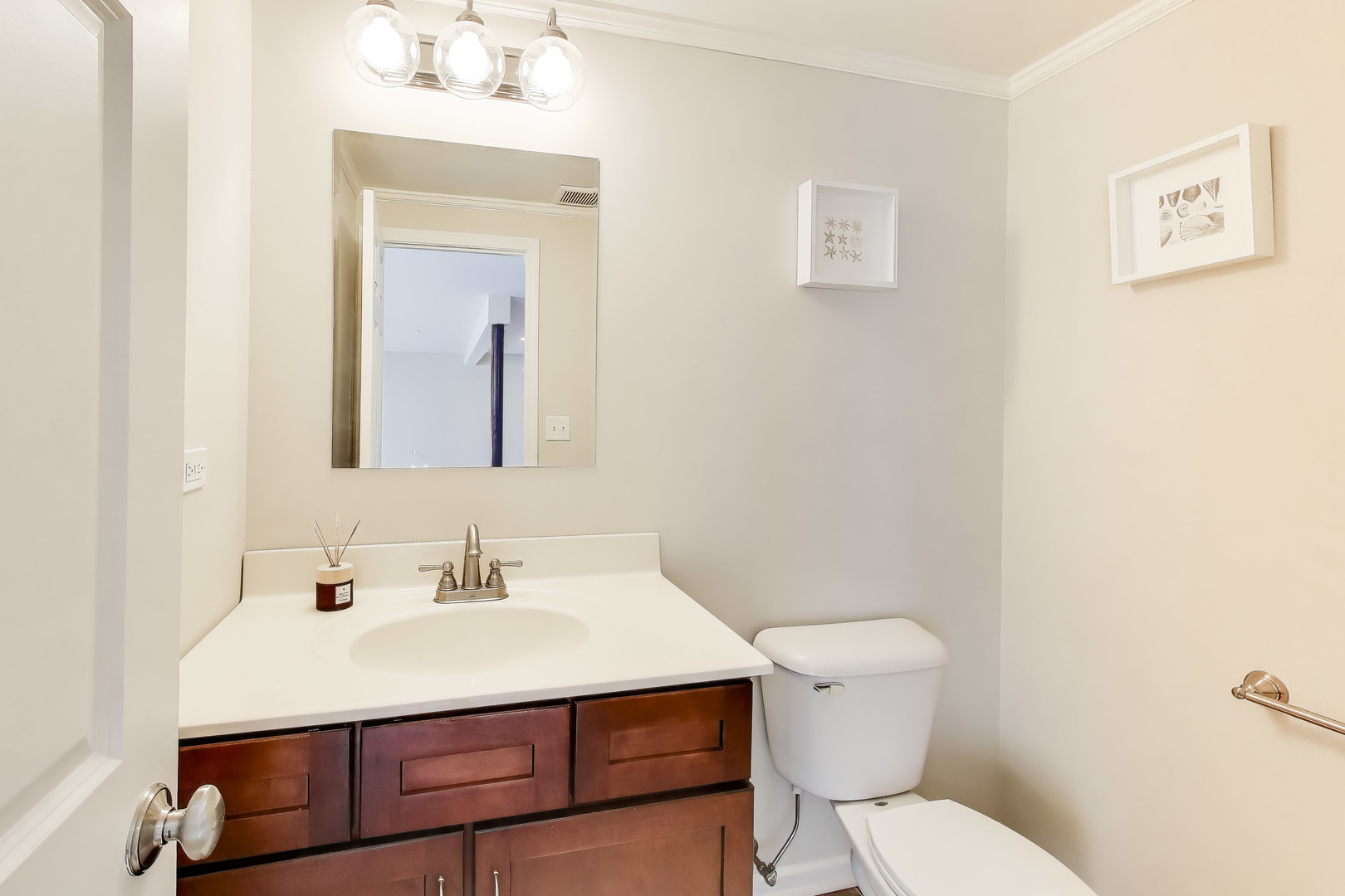 662 Elizabeth Court Romeoville, IL 60446 - Photo 22 of 26 Gallery Image 22