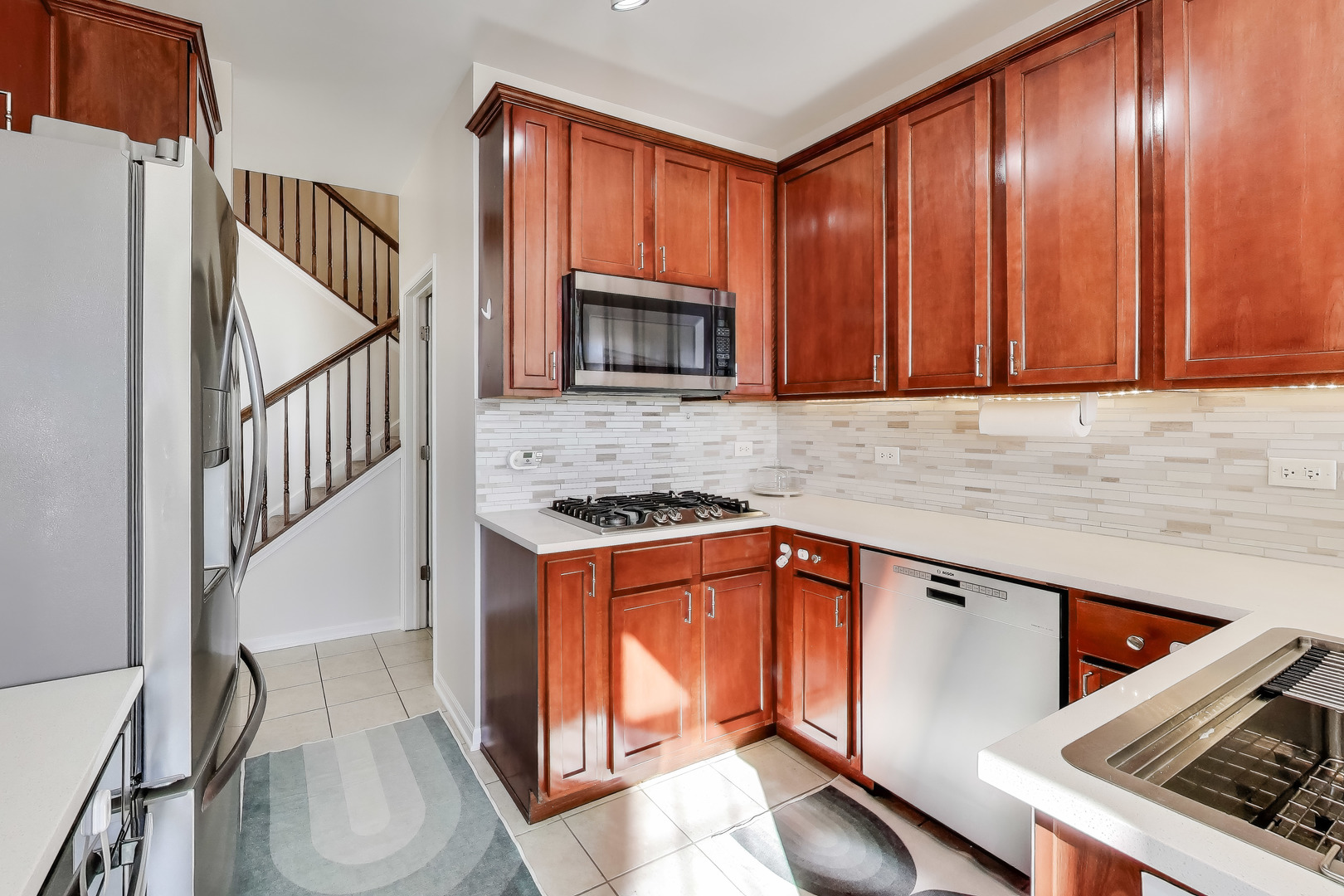 662 Elizabeth Court Romeoville, IL 60446 - Photo 6 of 26 Gallery Image 6