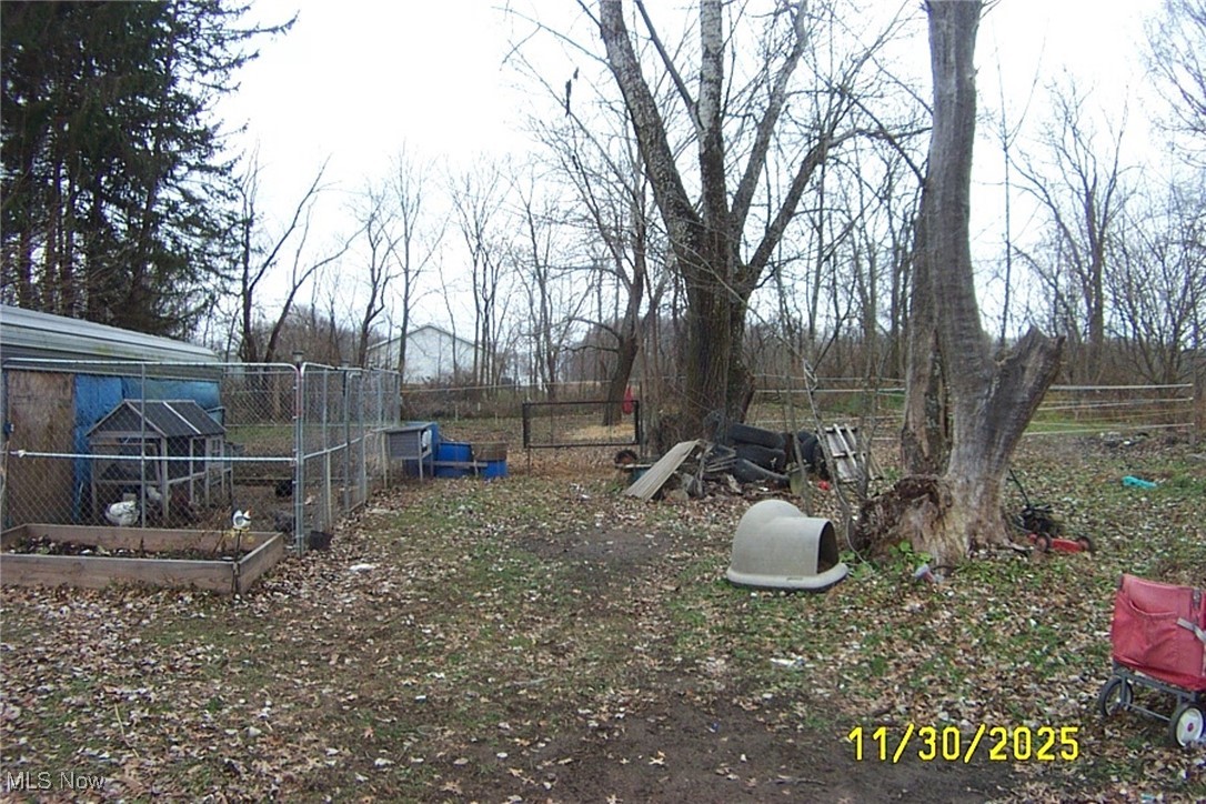 859 Cunningham Road Salem, OH 44460 - Photo 4 of 5 Fenced pasture