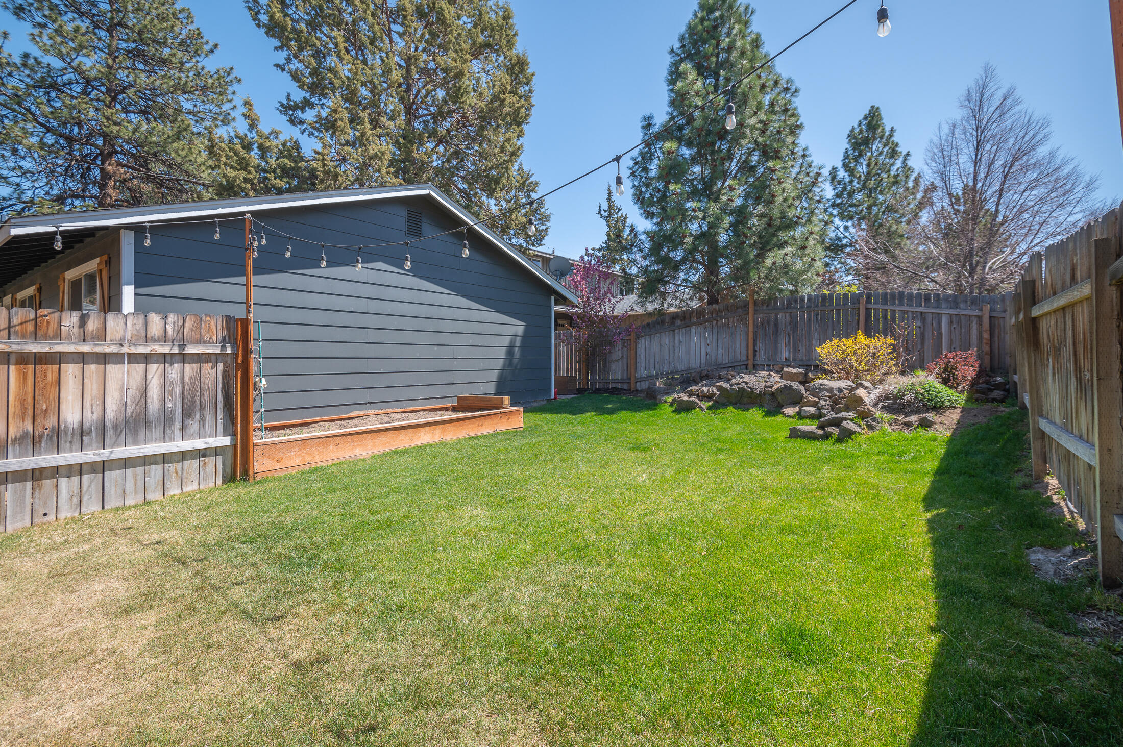1509 Southeast Virginia Road Bend, OR 97702 - Photo 29 of 34 Fenced & Landscaped Backyard