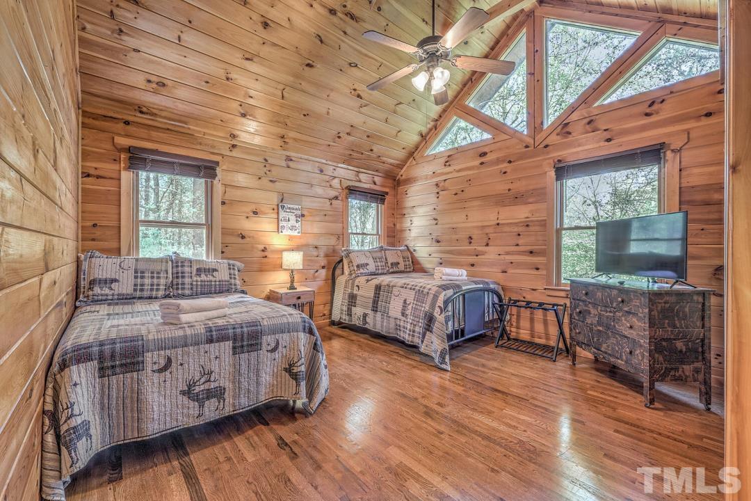 398 Pin Oak Ridge Murphy, NC 28906 - Photo 19 of 30 Gallery Image 19