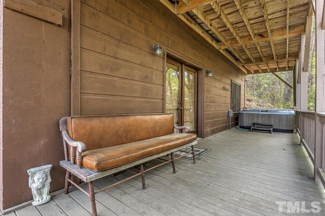 398 Pin Oak Ridge Murphy, NC 28906 - Photo 5 of 30 Gallery Image 5