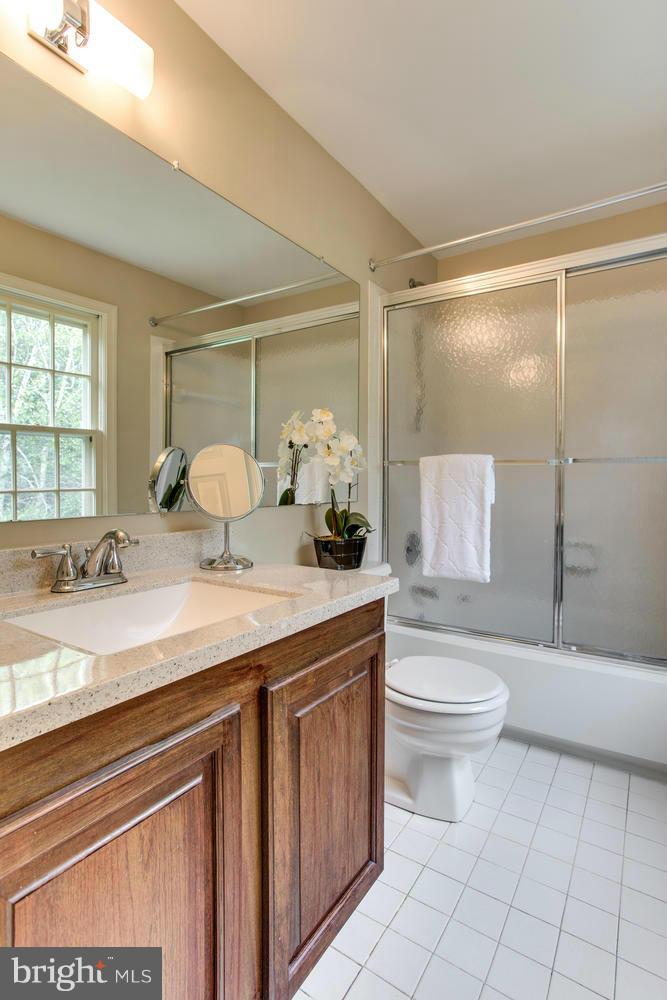 12719 Franklin Farm Road Herndon, VA 20171 - Photo 16 of 30 Bath